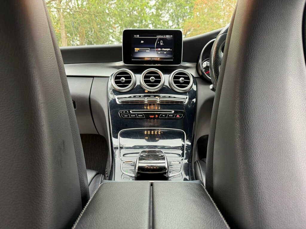 Mercedes-Benz C Class 2.1 C220 D Se Executive 170 Bhp Silver #18