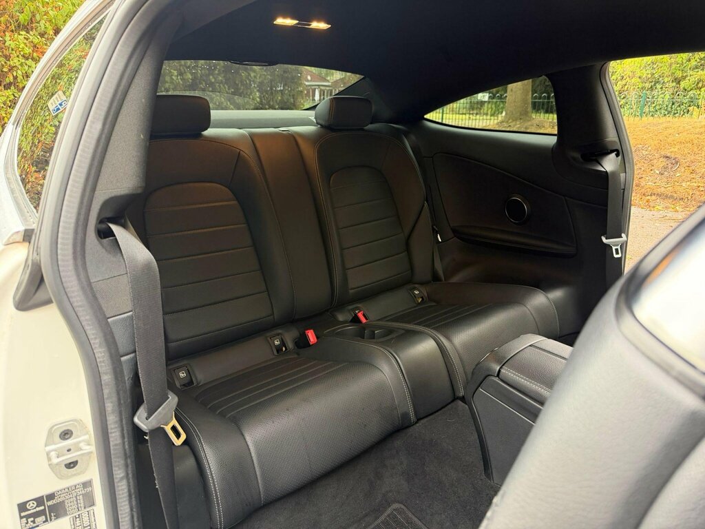 Mercedes-Benz C Class 2.1 C220 D Se Executive 170 Bhp Silver #17