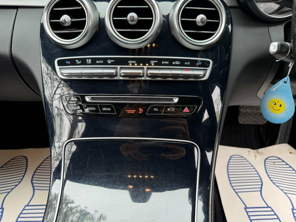 Mercedes-Benz C Class 2.1 C220 D Se Executive 170 Bhp Silver #19