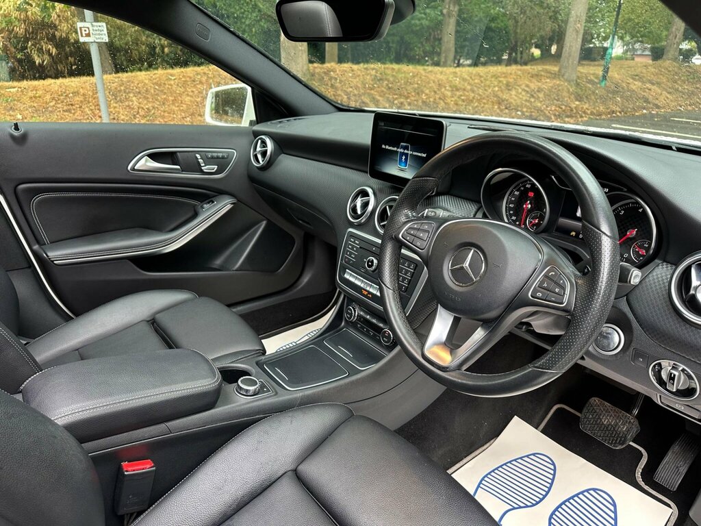 Mercedes-Benz A Class Hatchback Black #11