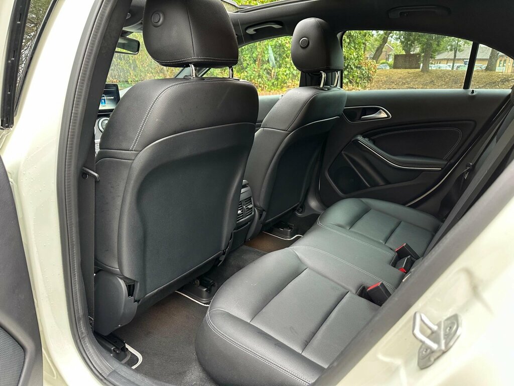 Mercedes-Benz A Class Hatchback Black #17