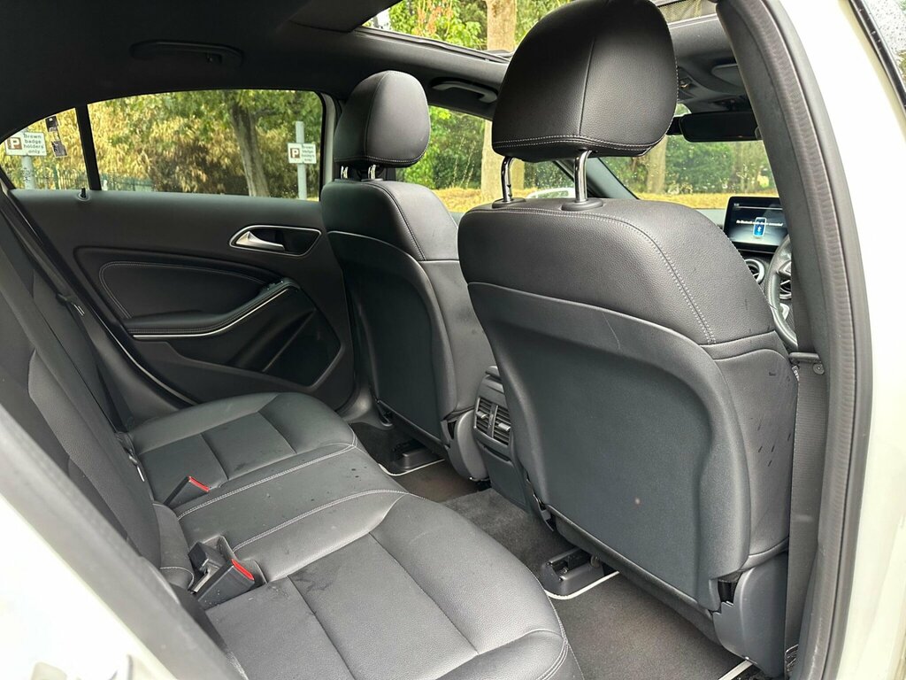 Mercedes-Benz A Class Hatchback Black #19