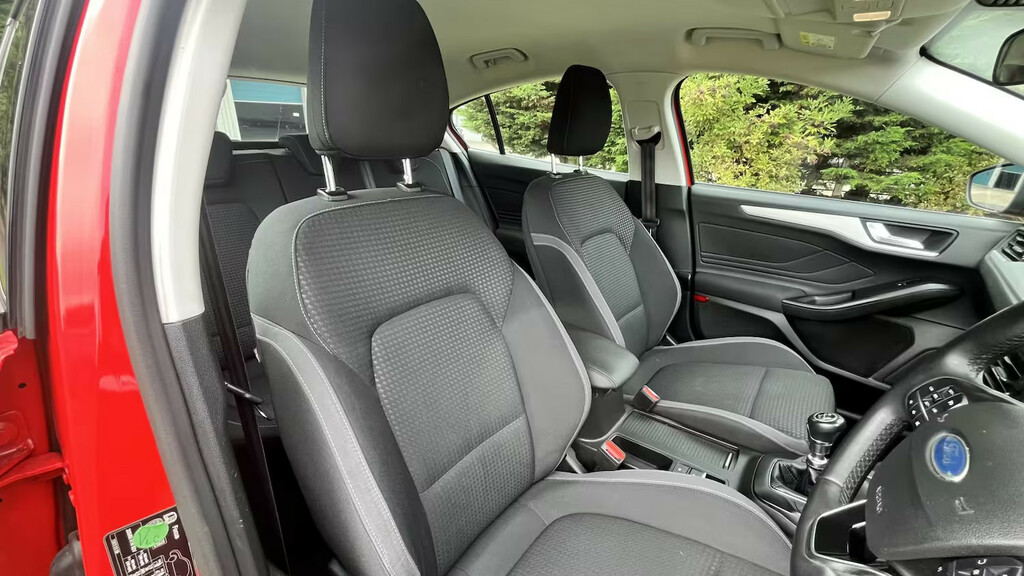 Ford Focus 1.5 Ecoblue 120 St-line X Grey #18