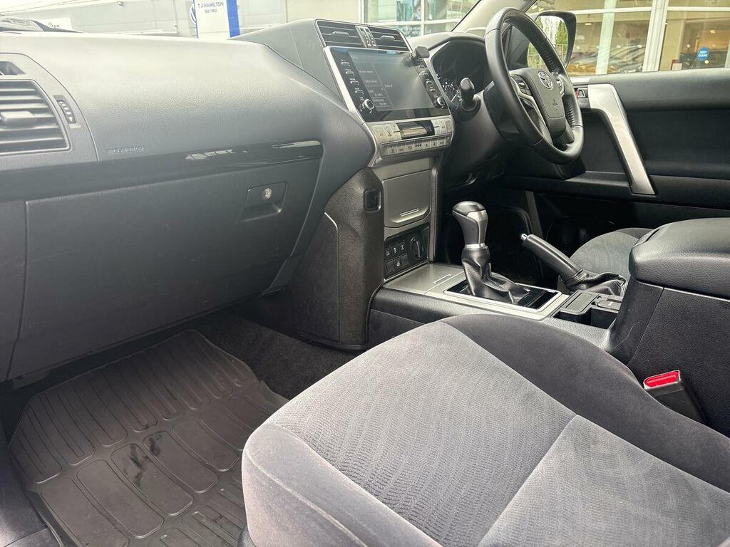 Toyota Land Cruiser 2.8D 204 Active Commercial SB70LKJ Grey #2