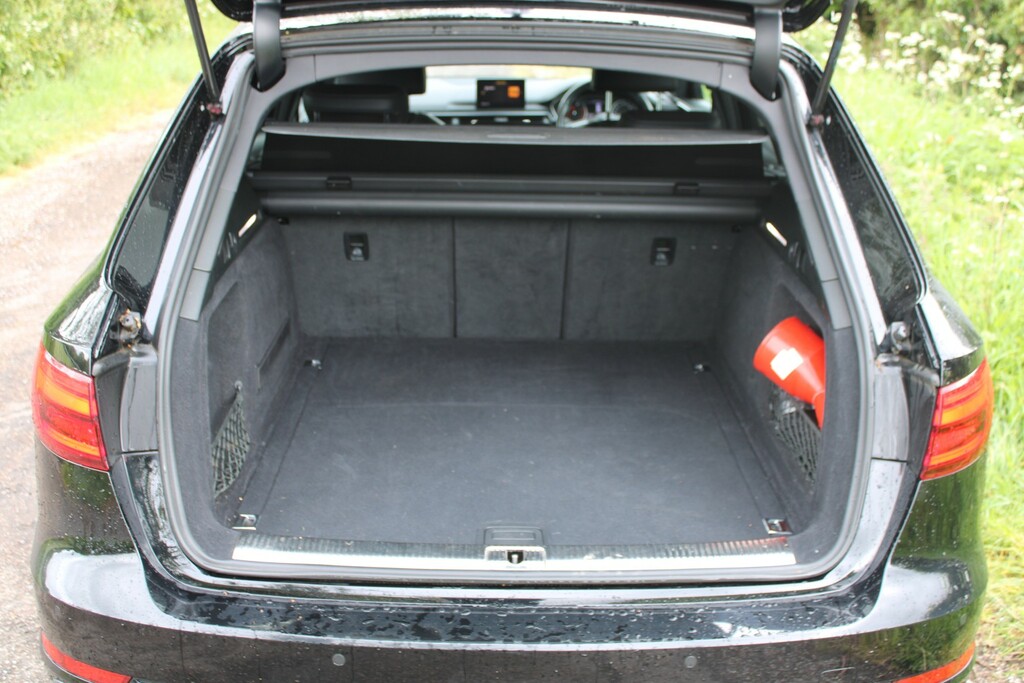 Audi A4 Avant Automatic Blue #24