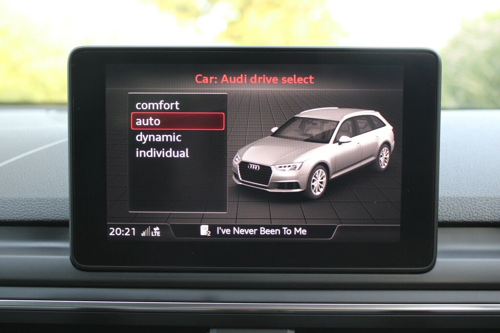 Audi A4 Avant 2L Null Black #20