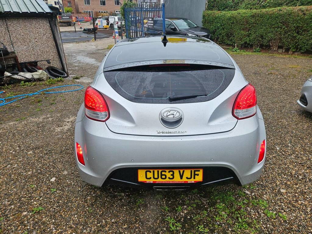 Hyundai Veloster 1.6 Gdi Sport Silver #6