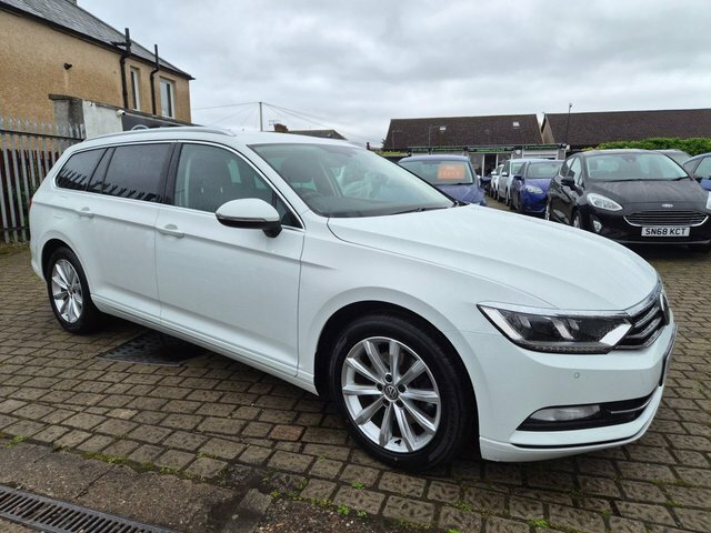 Volkswagen Passat Tdi Se Business Estate White