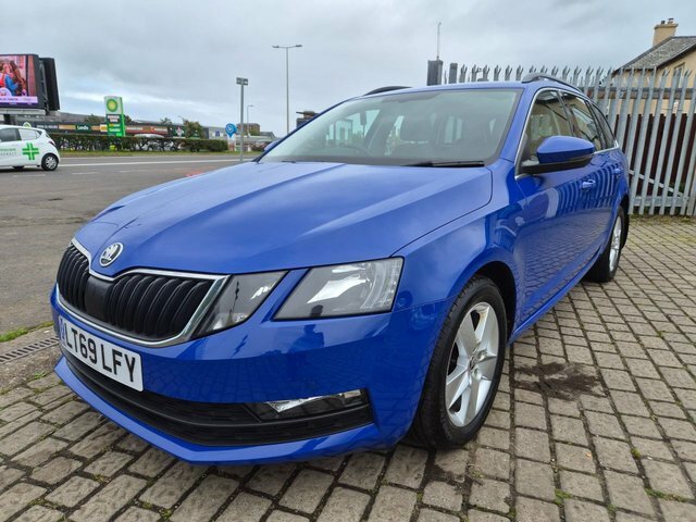 Skoda Octavia Tdi Se Technology Estate Blue #3