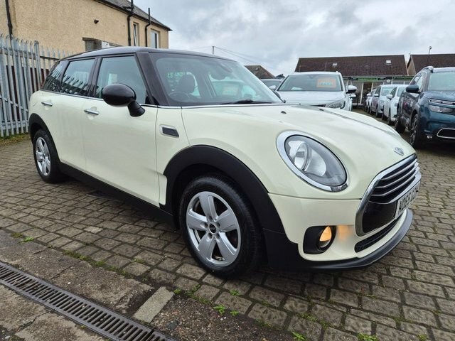 Mini Clubman Cooper Estate 6Dr White