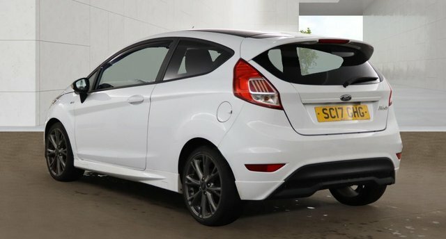 Ford Fiesta Tdci St-line Hatchback SC17GHG White #3
