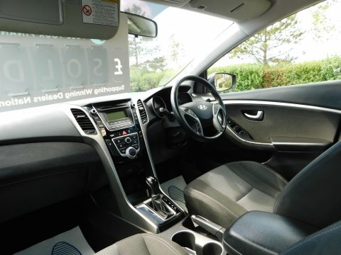 Hyundai I30 Active Automatic White #8