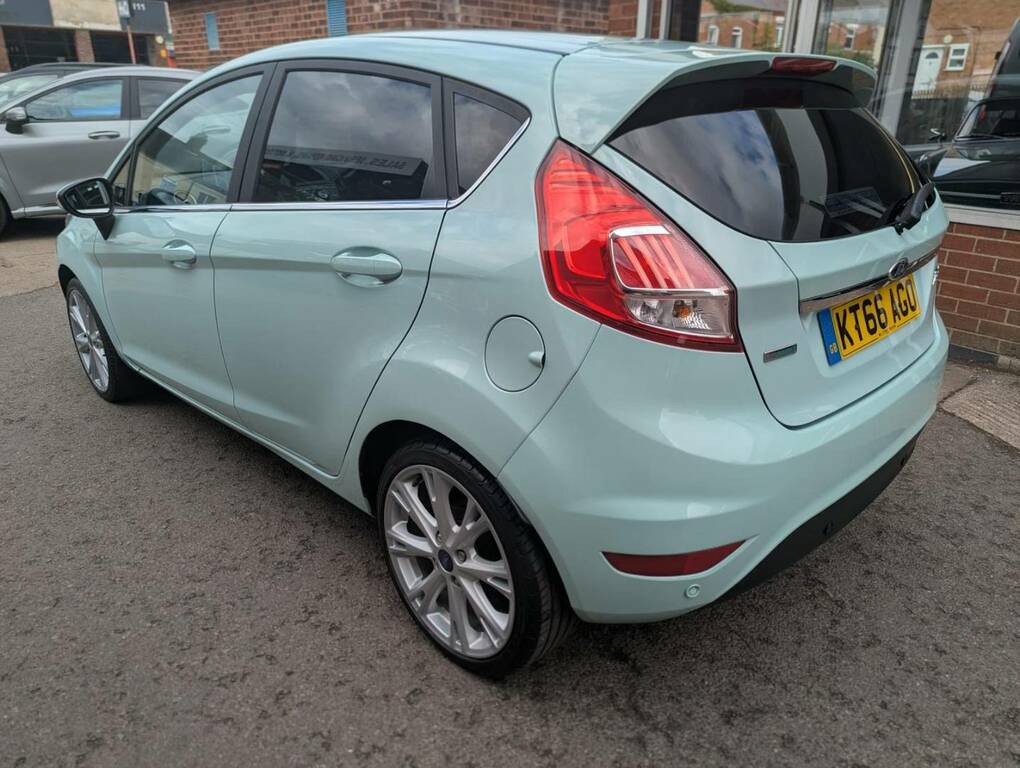 Ford Fiesta 1.0 Ecoboost Titanium Green #4