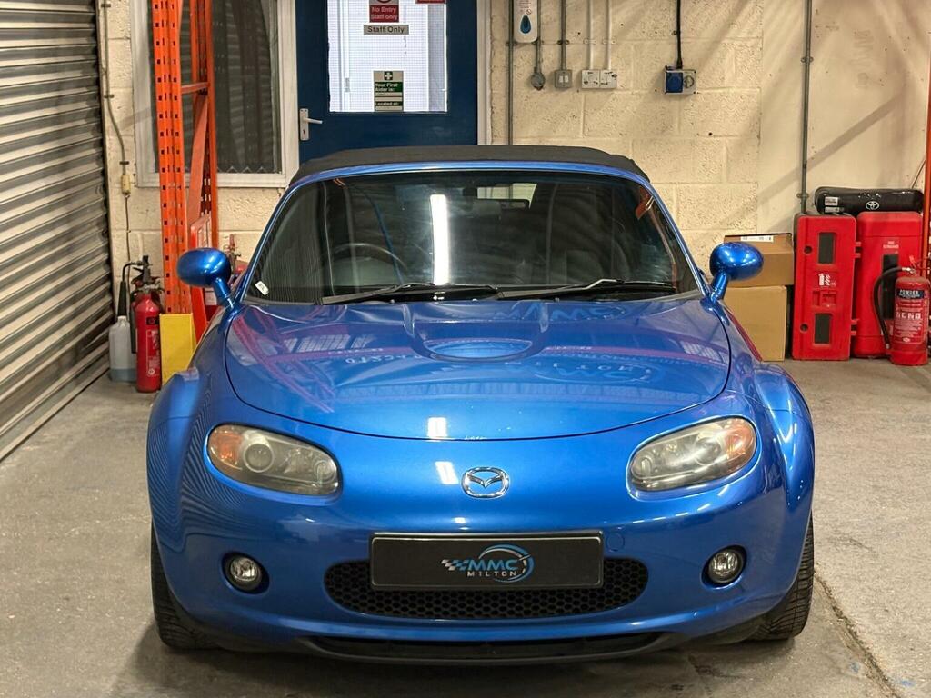 Mazda MX-5  Red #11