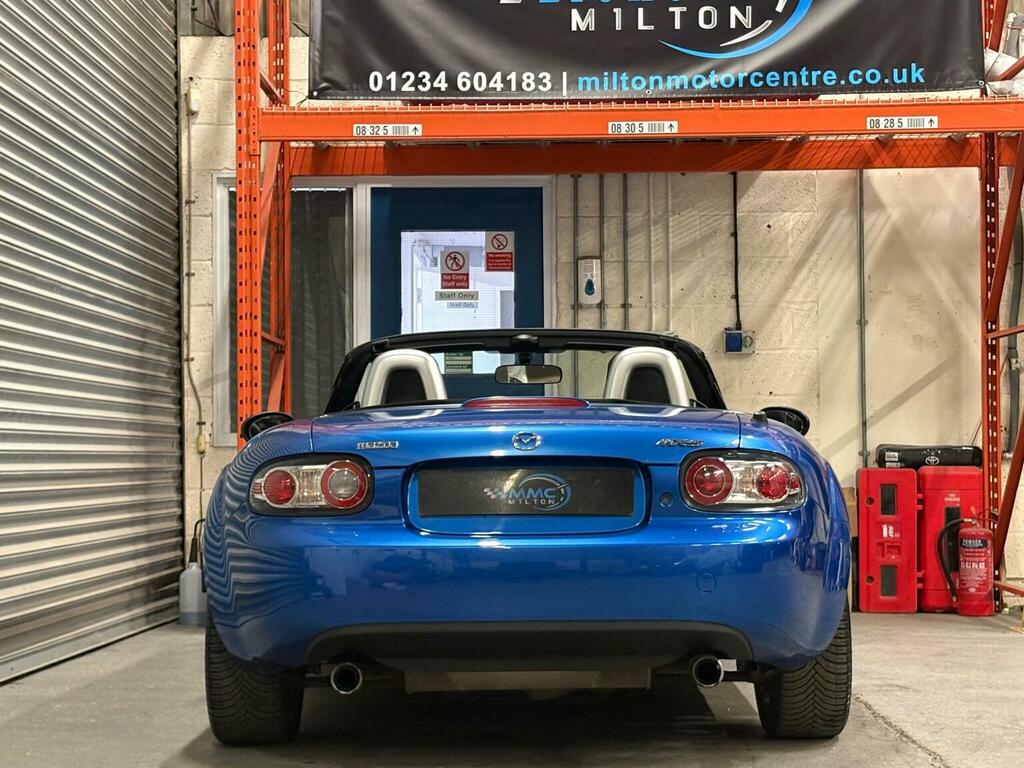 Mazda MX-5  Red #26