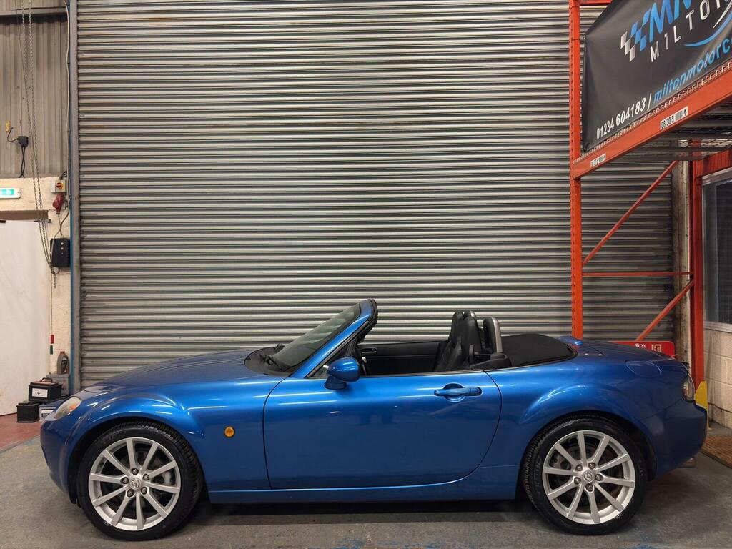 Mazda MX-5  Red #16