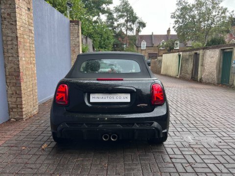Mini Convertible 2.0 John Cooper Black #6
