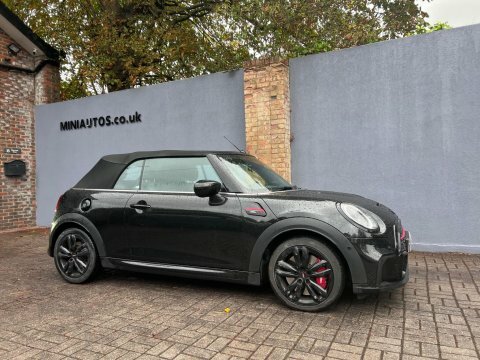 Mini Convertible 2.0 John Cooper Black