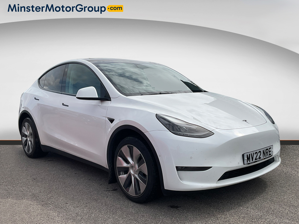 Tesla Model Y Long Range Awd MV22NRE White