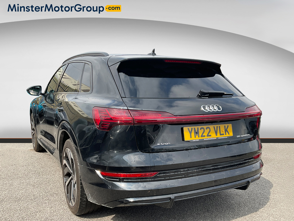 Audi E-tron Black Edition 55 Quat YM22VLK Black #4