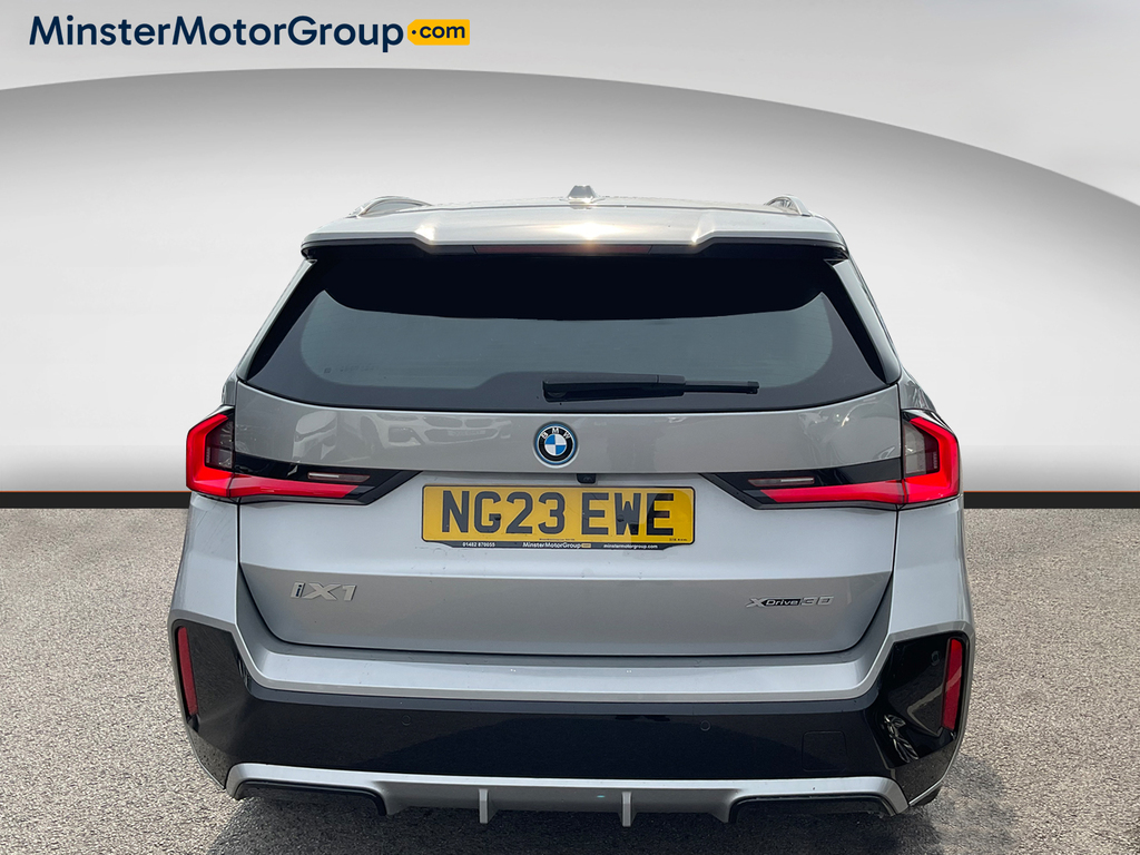 BMW iX1 Xdrive 30 M Sport Silver #3