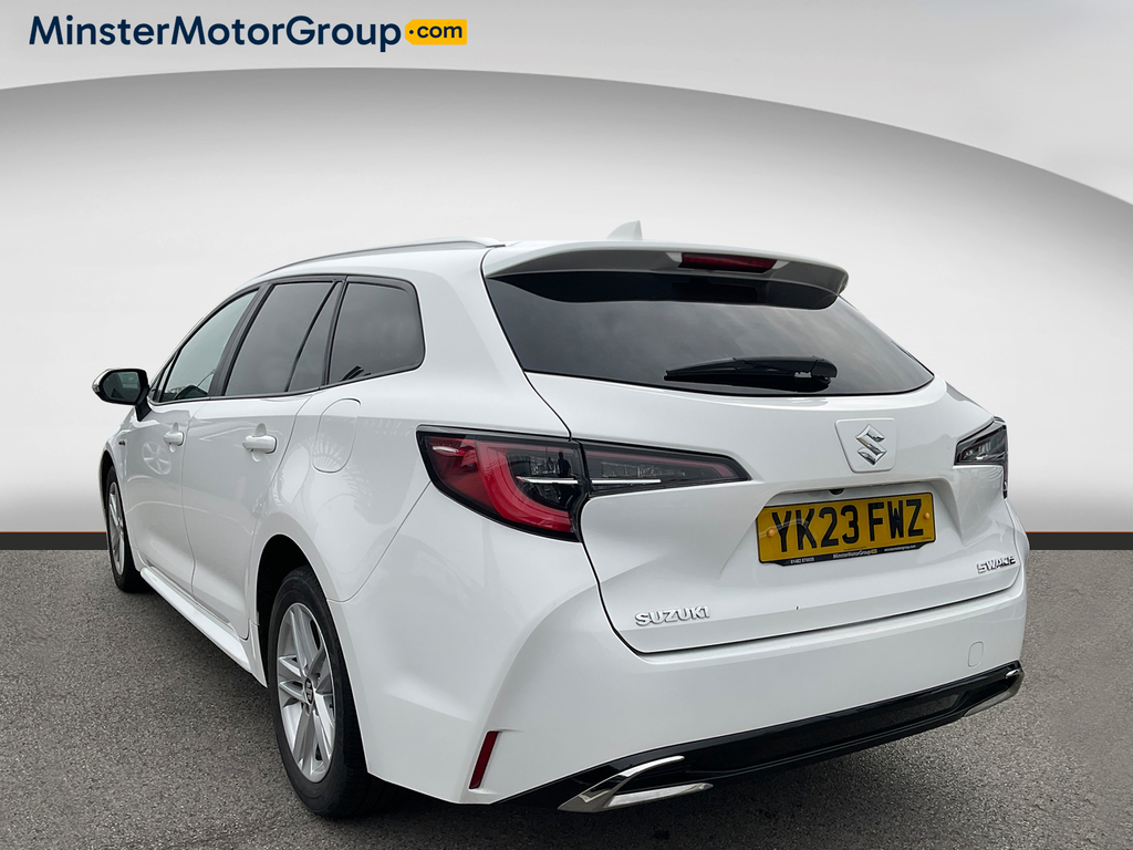 Suzuki Swace Motion Hev Cvt White #4