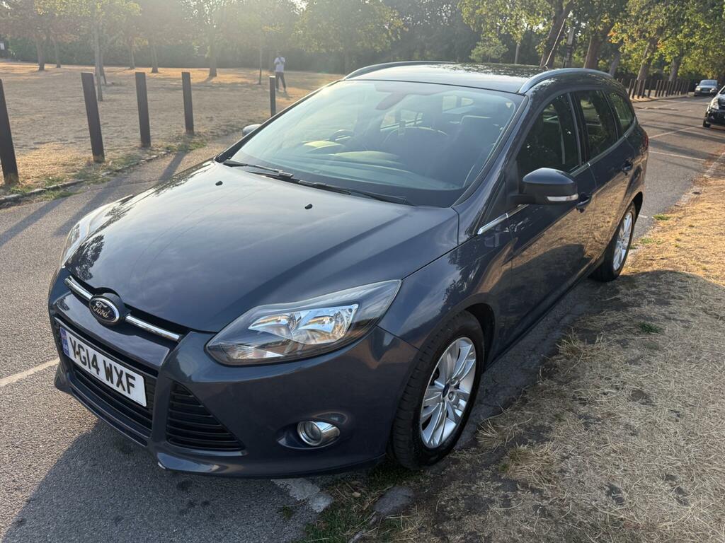 Ford Focus 1.6 Titanium Navigator Powershift Euro 5 YG14WXF Grey #3