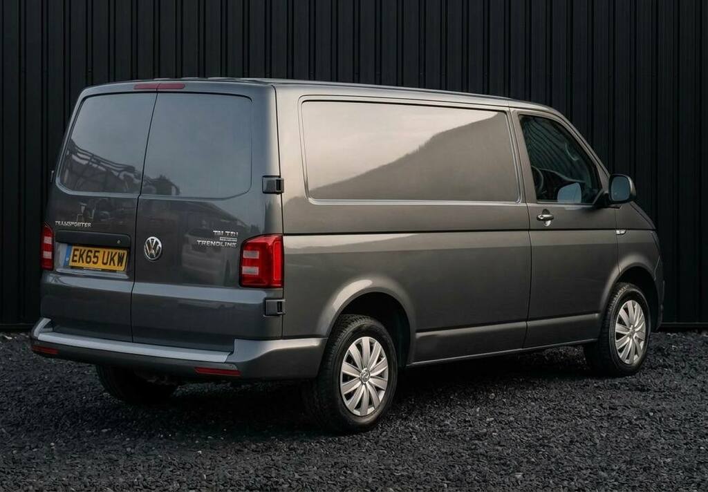 Volkswagen Transporter Panel Van Silver #10