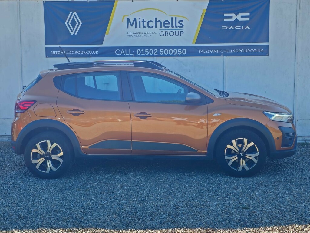 Dacia Sandero Stepway 1.0 Tce Journey AO73LHX Orange #2