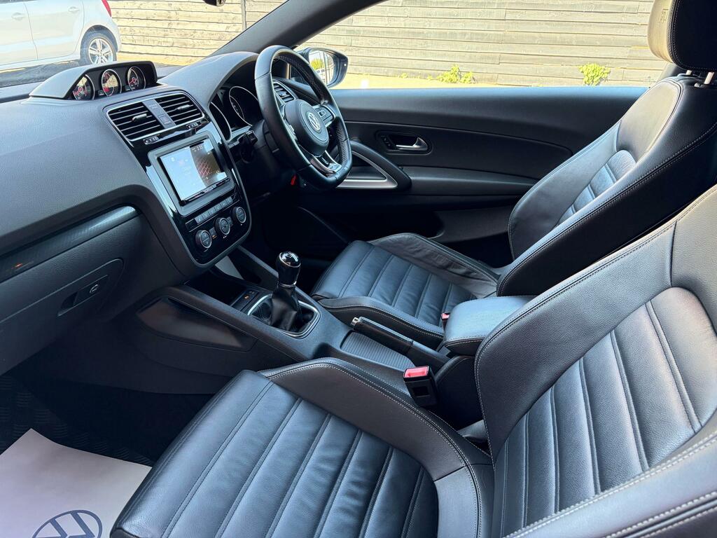 Volkswagen Scirocco 2.0 Tsi R-line Black Edition Hatchback Blue #3