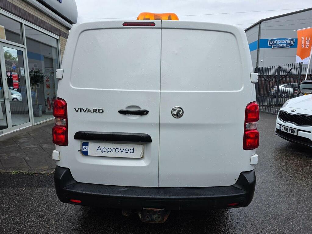 Vauxhall Vivaro Panel Van White #7