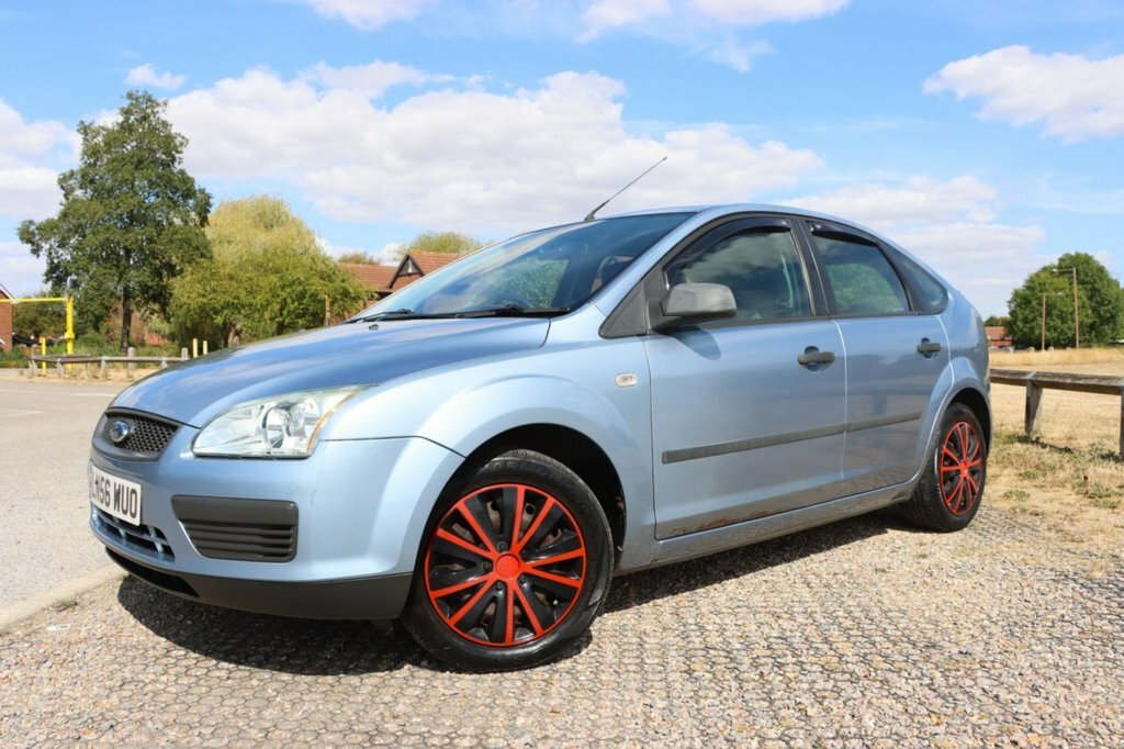 Ford Focus 1.6 LX Silver #8