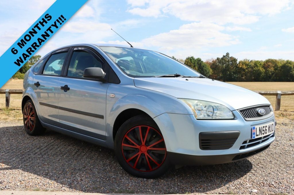 Ford Focus 1.6 LX Silver #1