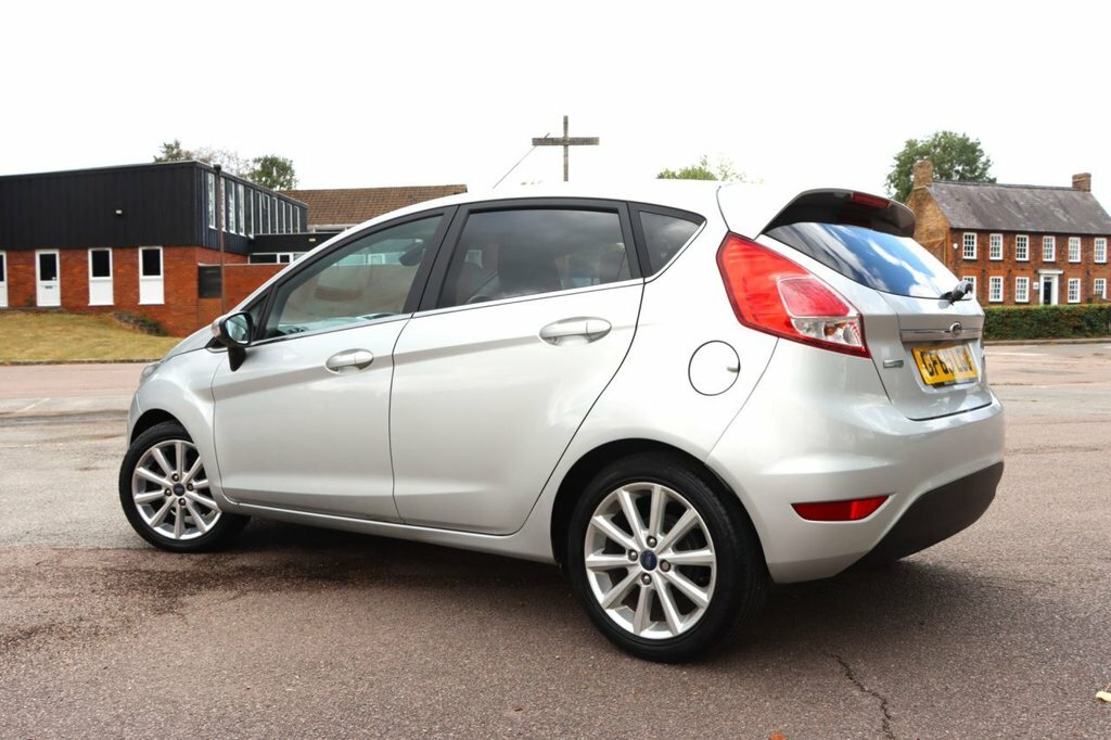 Ford Fiesta 1L Titanium GF65LGU Silver #4