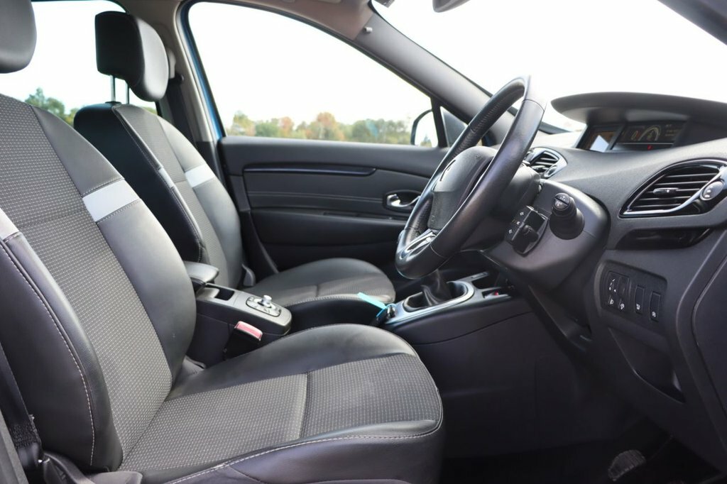 Renault Scenic Mpv  #13