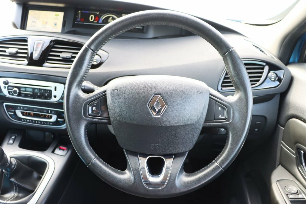 Renault Scenic Mpv  #16