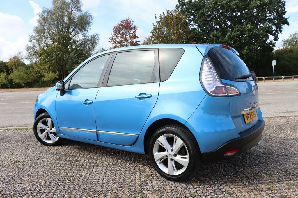 Renault Scenic 1.5L Dynamique Tomtom Blue #3