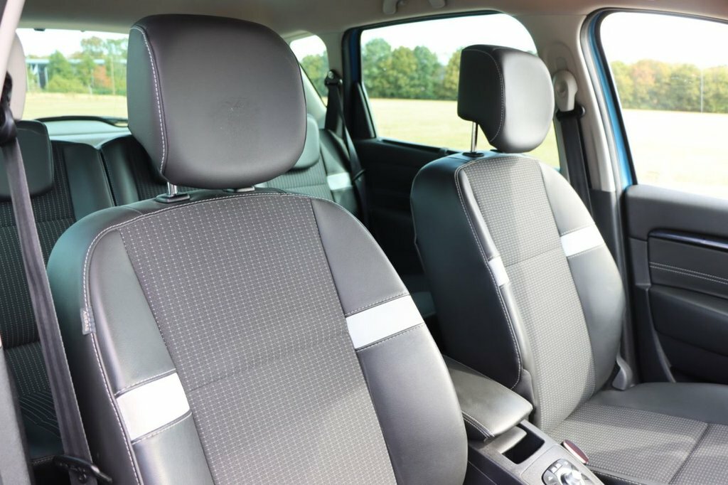 Renault Scenic Mpv  #11