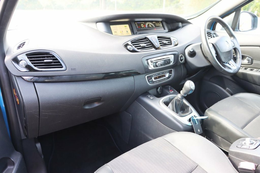 Renault Scenic Mpv  #19
