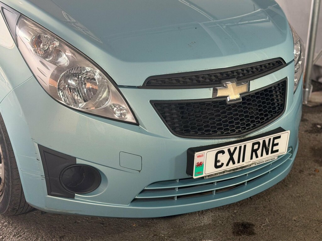 Chevrolet Spark Hatchback  #17