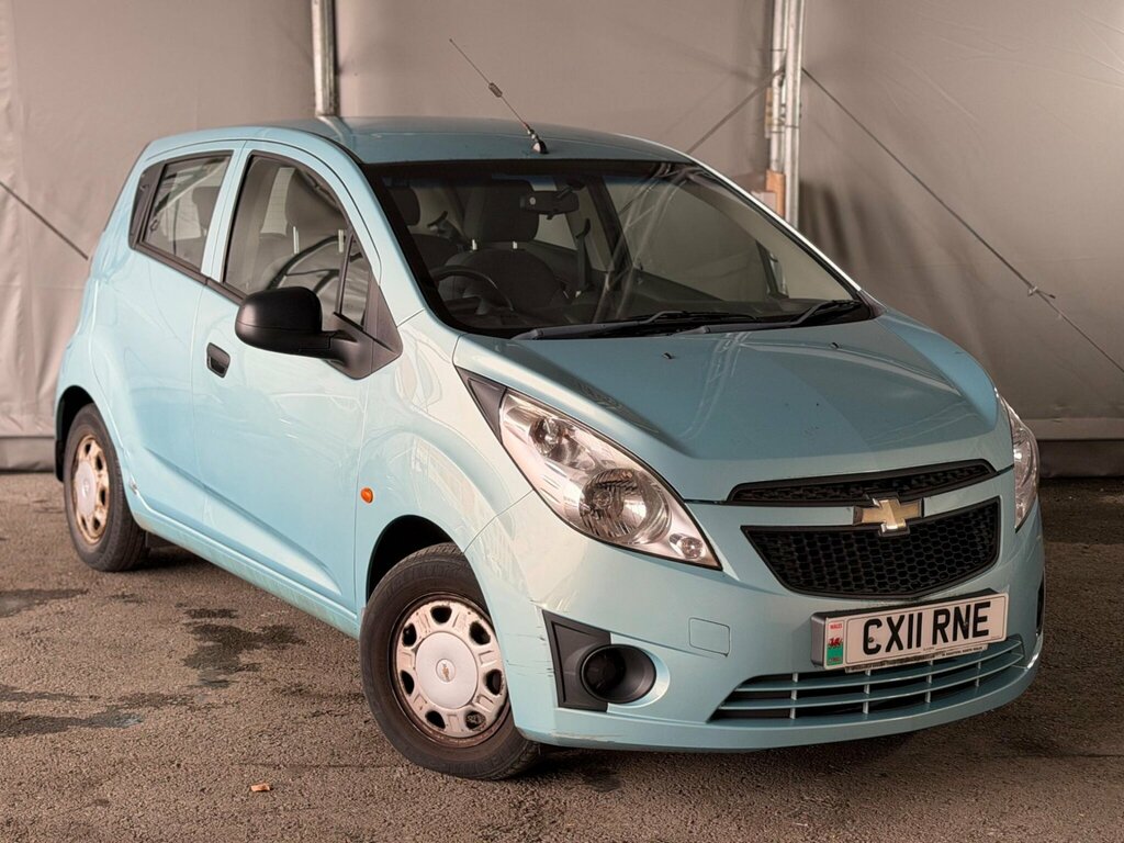 Chevrolet Spark Hatchback  #35