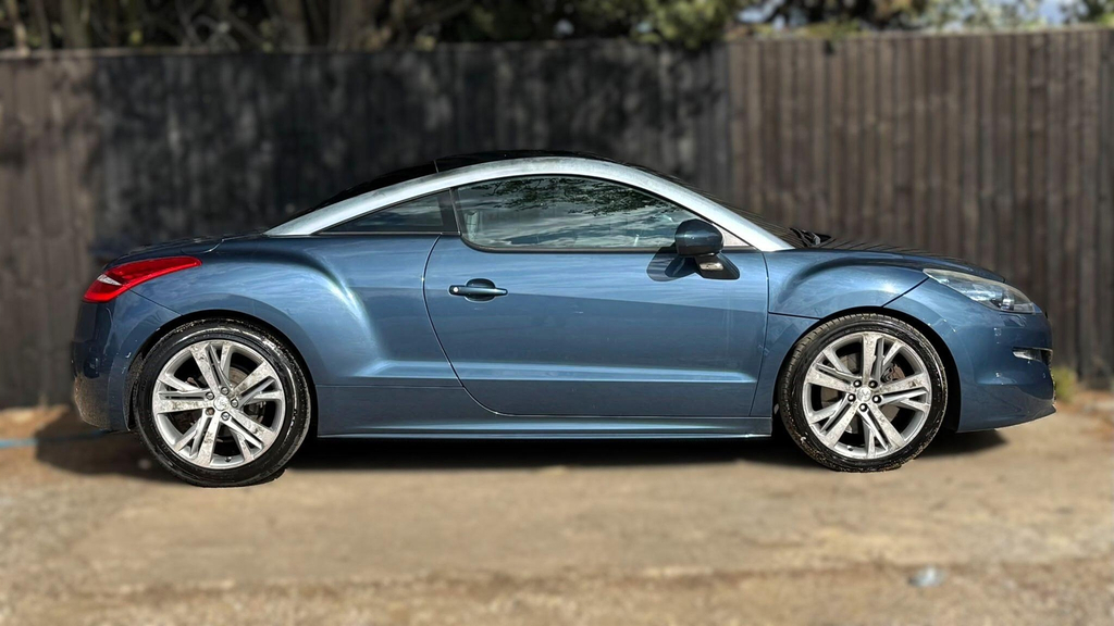 Peugeot RCZ Red #15