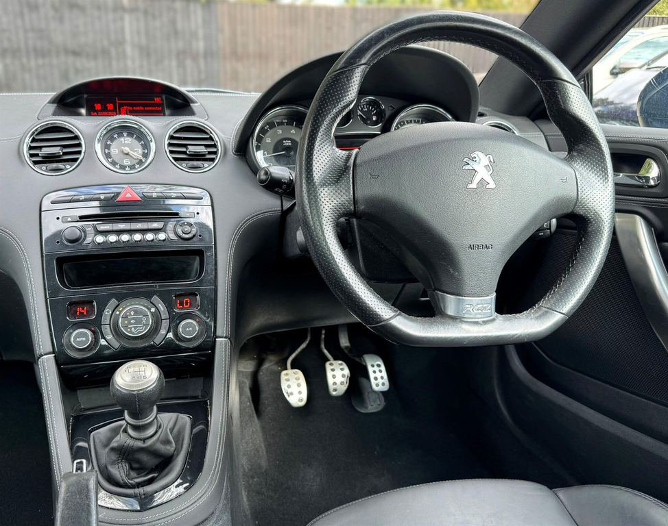 Peugeot RCZ Red #40