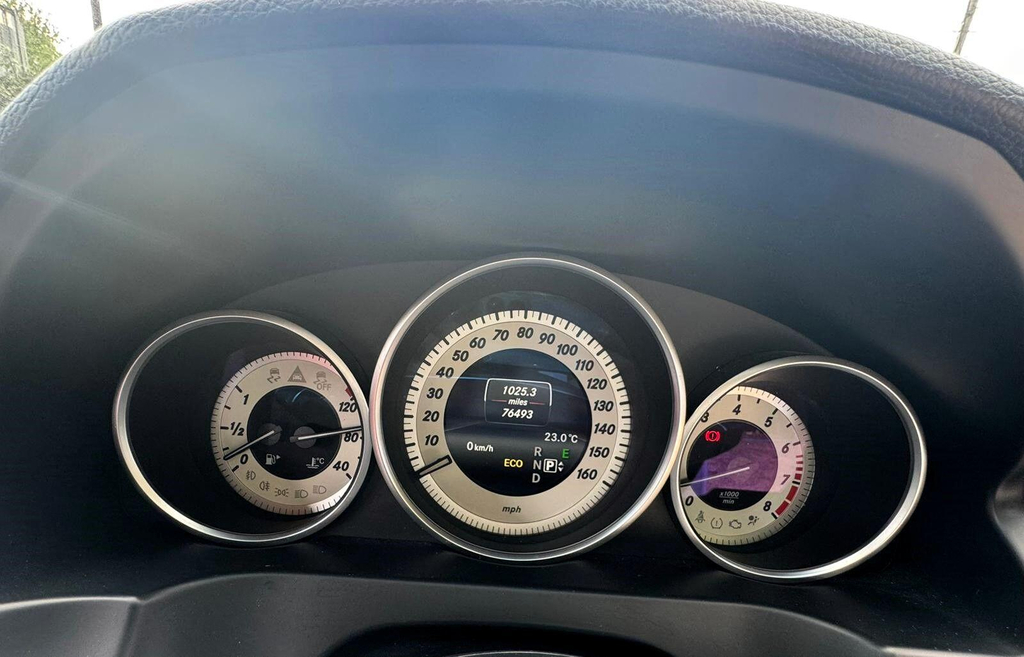 Mercedes-Benz E Class E220 2.1 Grey #38