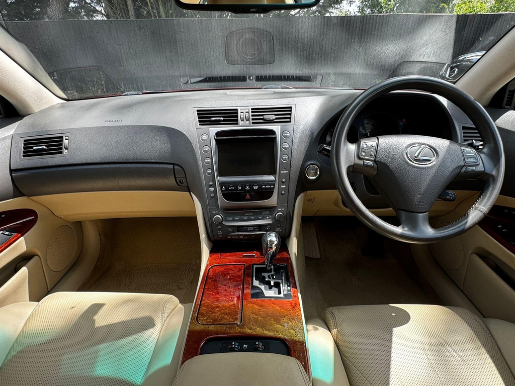 Lexus GS Saloon Black #45