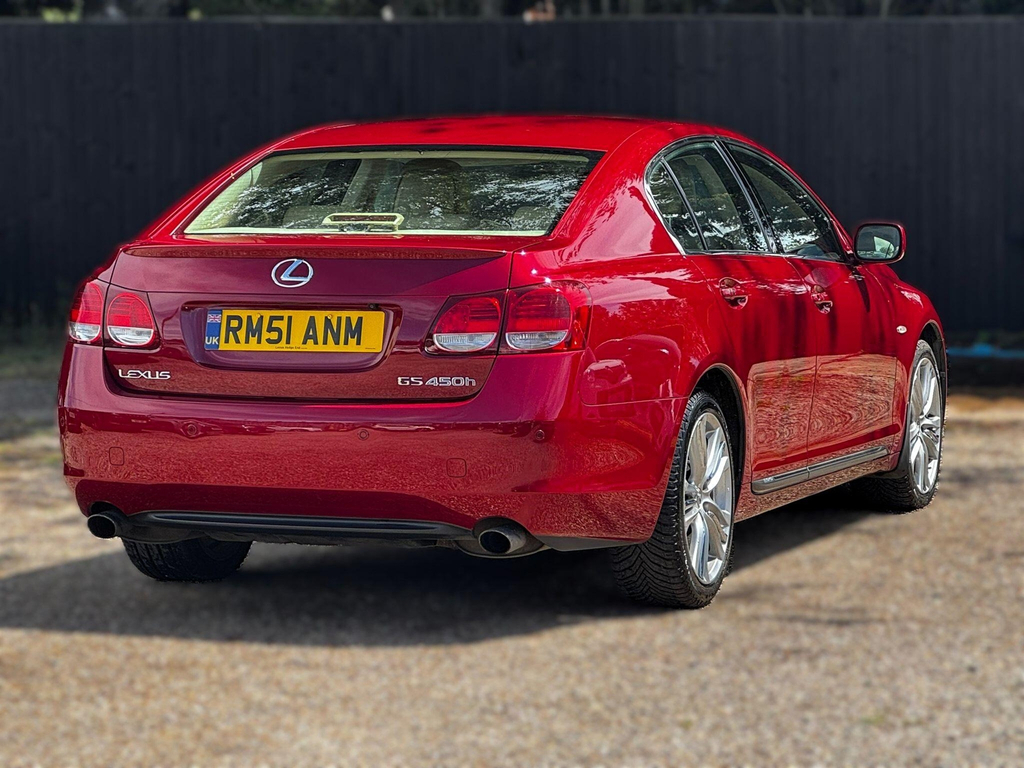 Lexus GS Saloon Black #25