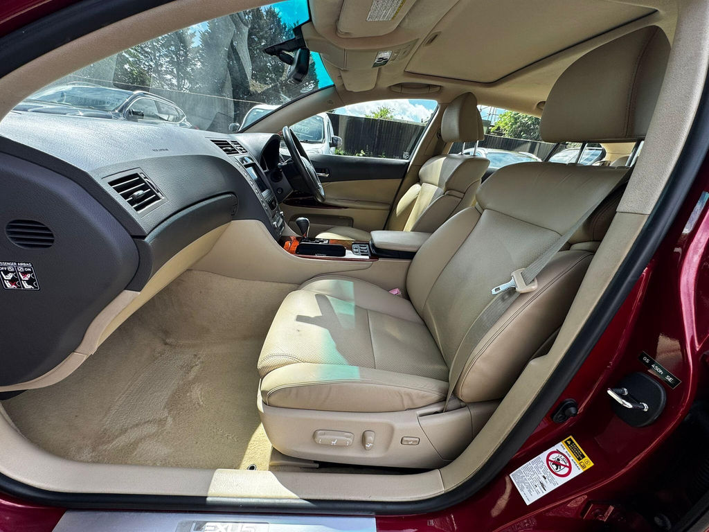 Lexus GS Saloon Black #43