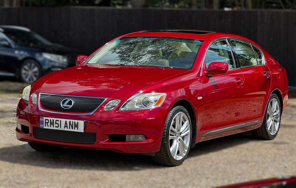 Lexus GS Saloon Black #7
