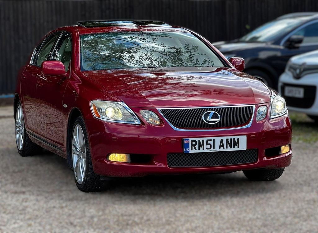 Lexus GS Saloon Black #10