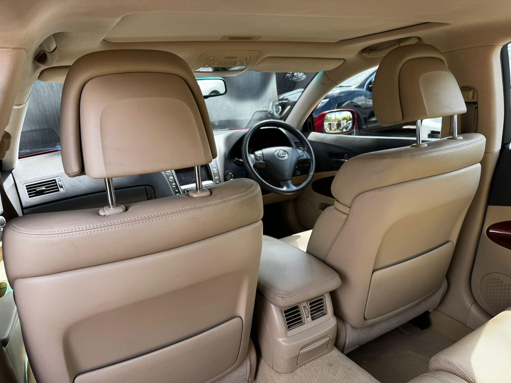 Lexus GS Saloon Black #31
